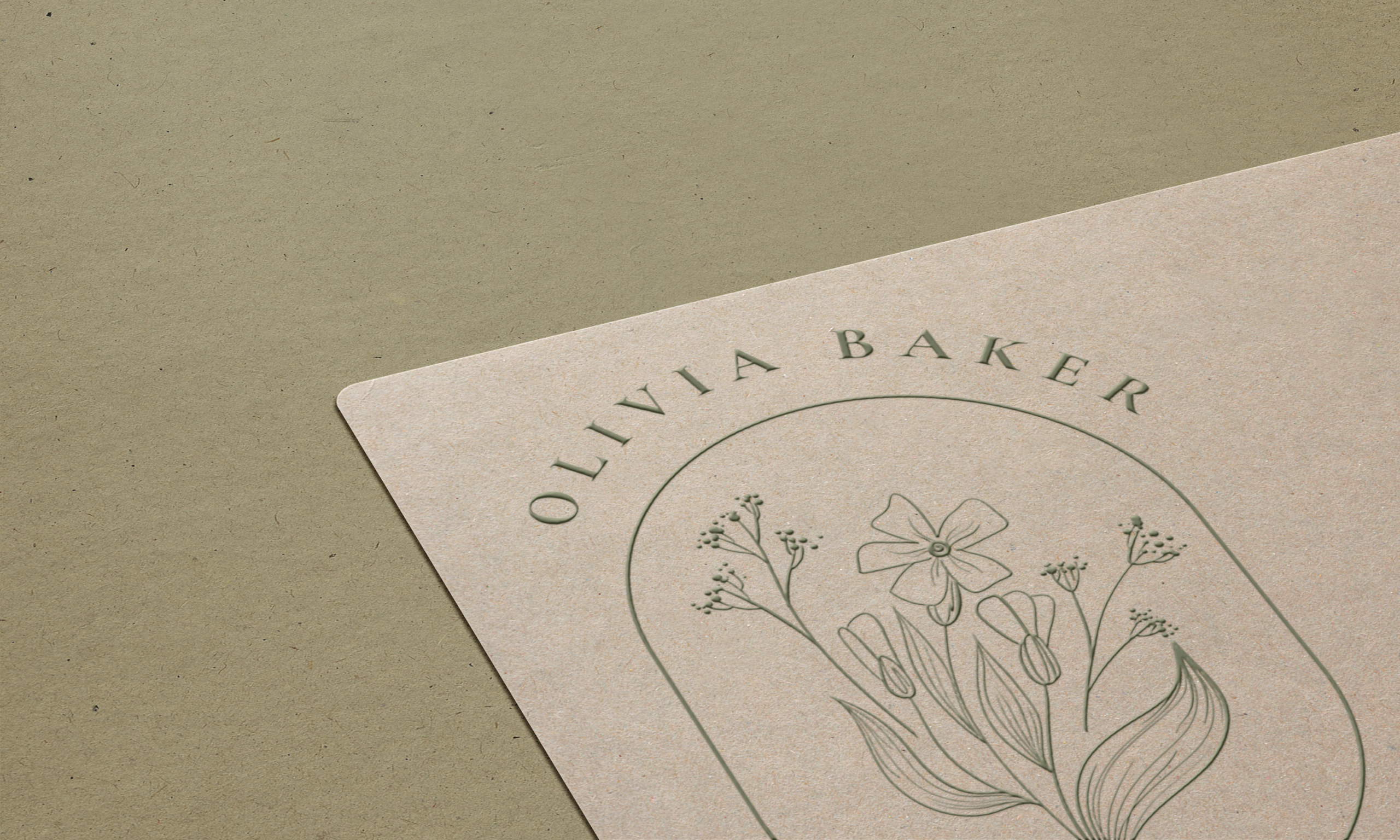 Exemple du logo Vitalis Naturae sur une carte en papier recyclé